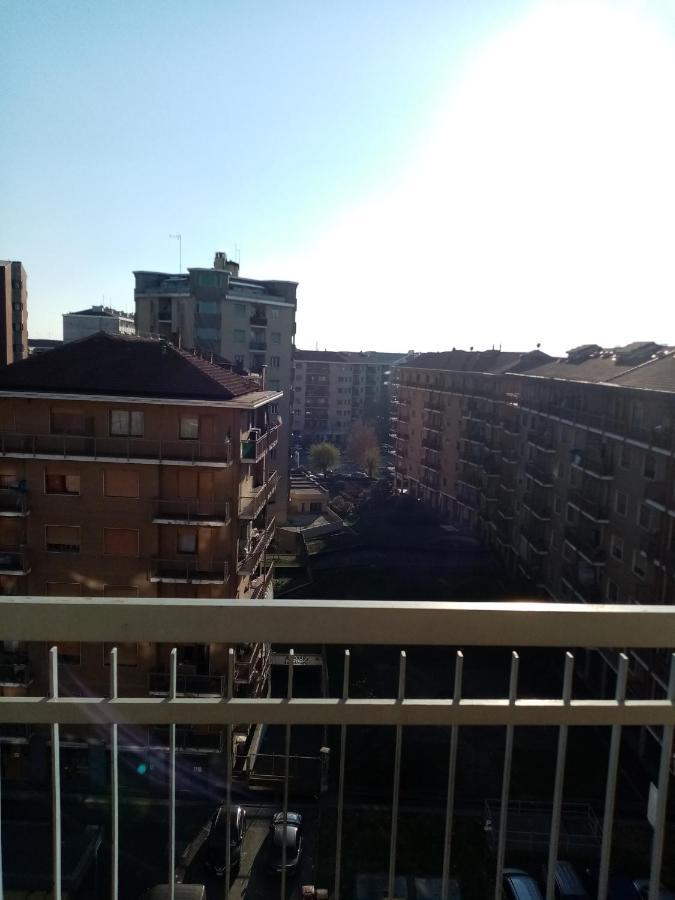 Bruno Turin Apartment Near The Metro Collegno Zewnętrze zdjęcie